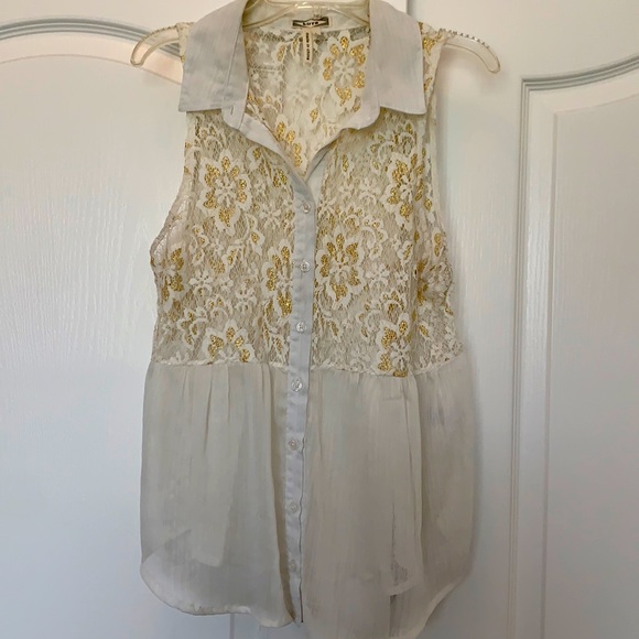 Kirra sheer white and gold size M tank top - Picture 1 of 3